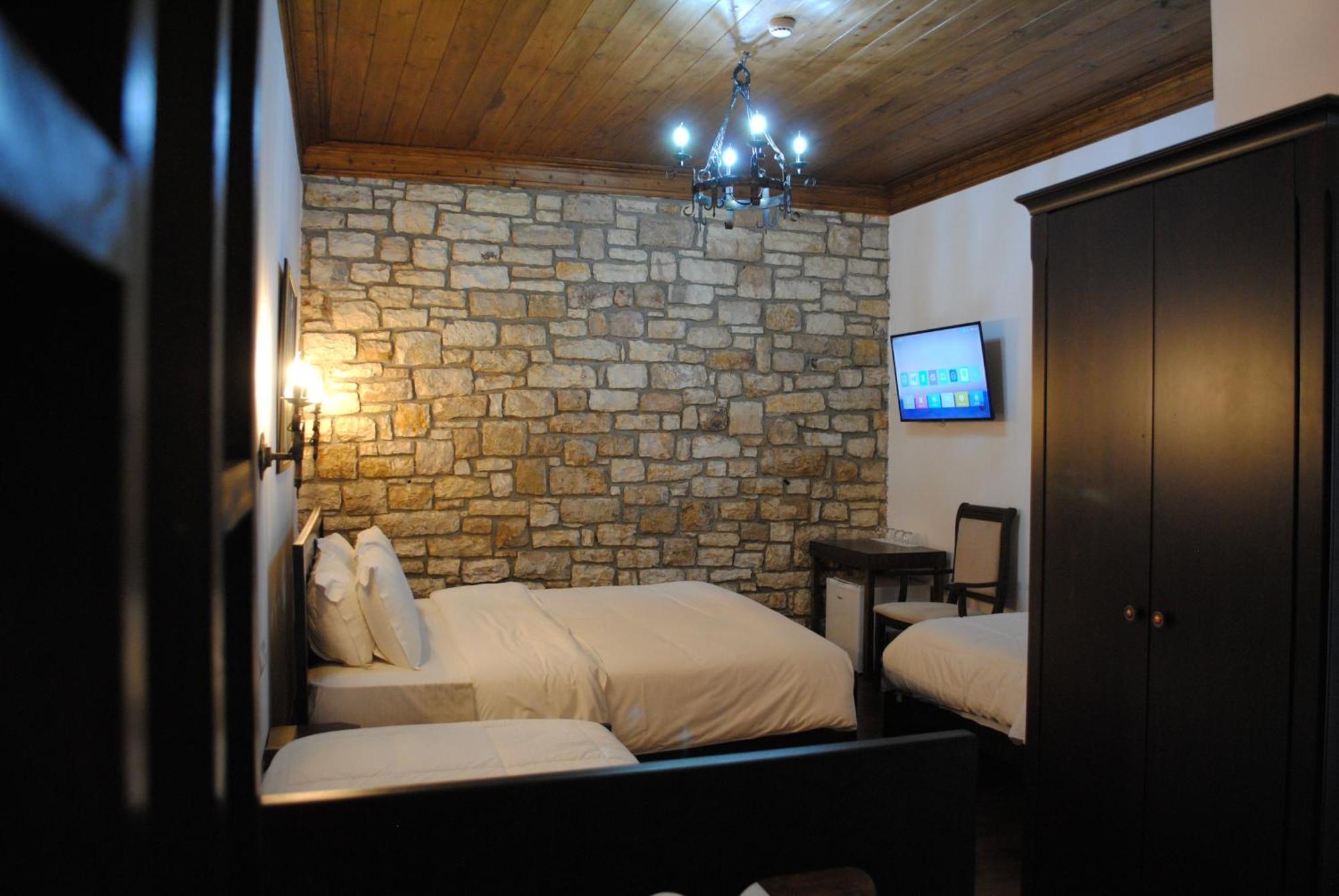 White House Boutique Hotel & Restaurant - Since 1999 Berat Dış mekan fotoğraf